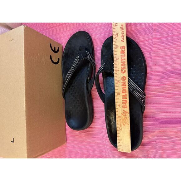 Vionic flip flop sandals size 9 bling straps missing a few - Picture 5 of 6